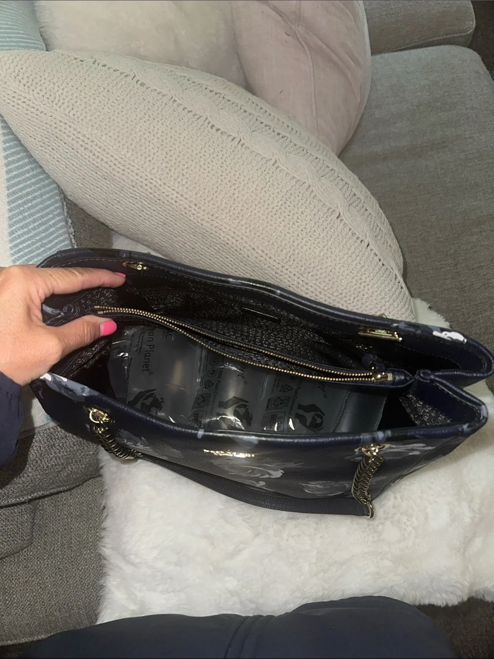 kate spade navy floral shoulder bag with gold chain